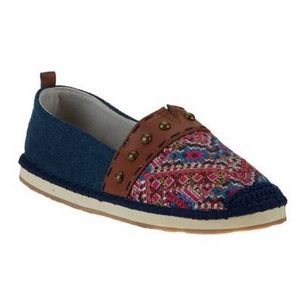 The sak brand loafers size 8 worn once